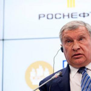 Igor Sechin születési év