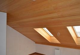 Inneneinrichtung des Dachbodens – ein gemütliches Zimmer schaffen